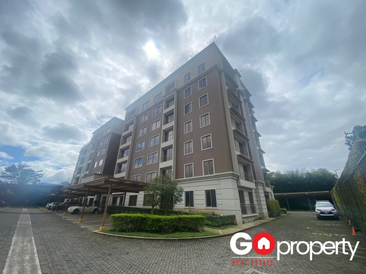 En venta fino apartamento en Ayarco Real, Curridabat